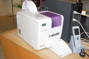 NETWORK様ご利用のハンディターミナルとプリンター ハンディターミナルとプリンター